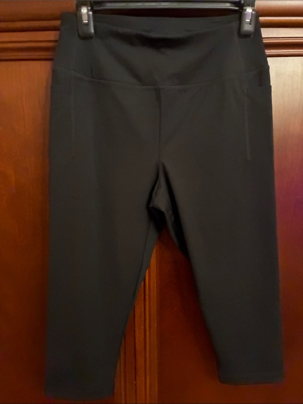 Talbots Black Womens Performance Capri Leggings